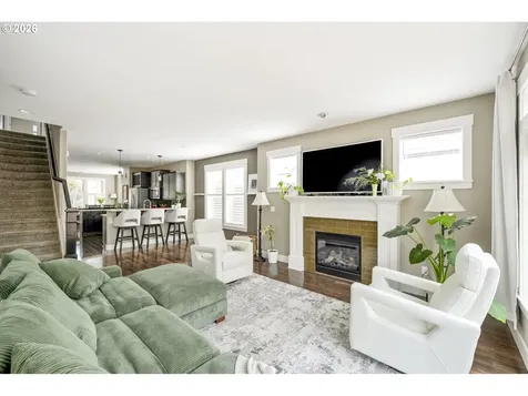 1556 N Holman Street Portland OR 97217