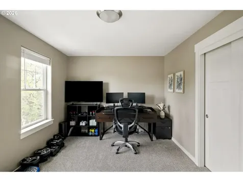 1556 N Holman Street Portland OR 97217