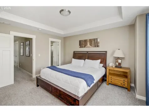 1556 N Holman Street Portland OR 97217