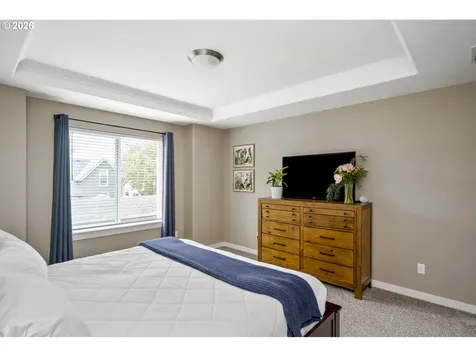 1556 N Holman Street Portland OR 97217