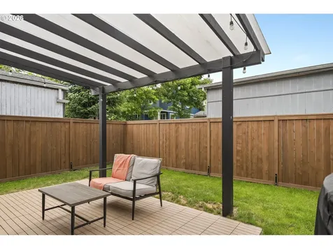 1556 N Holman Street Portland OR 97217