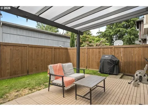 1556 N Holman Street Portland OR 97217