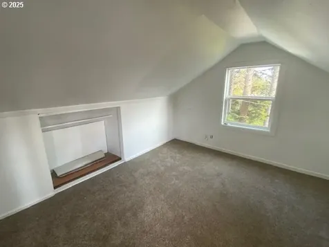 1715 NW 35th Place Lincoln City OR 97367