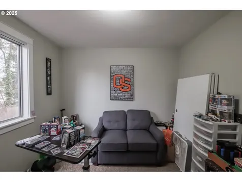 1205 4th Avenue Sweet Home OR 97386