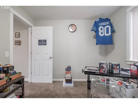1205 4th Avenue Sweet Home OR 97386