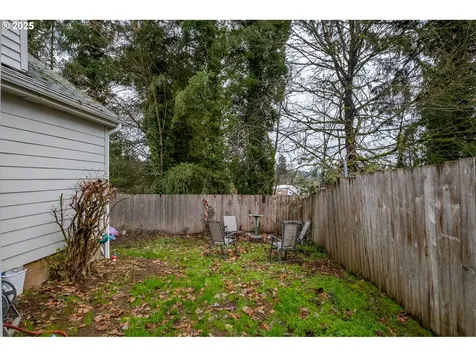 1205 4th Avenue Sweet Home OR 97386