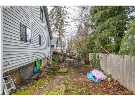 1205 4th Avenue Sweet Home OR 97386