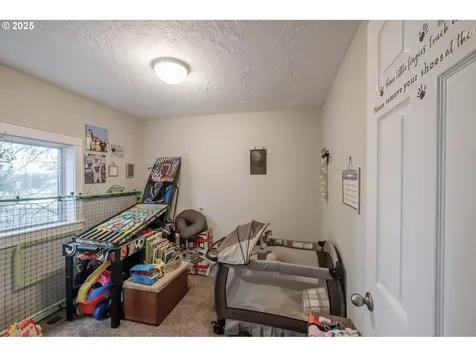 1205 4th Avenue Sweet Home OR 97386