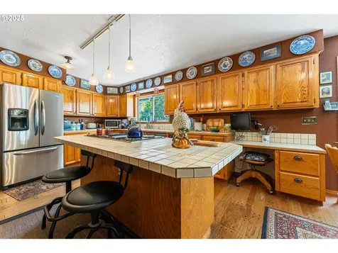 35560 S Highway 213 Molalla OR 97038
