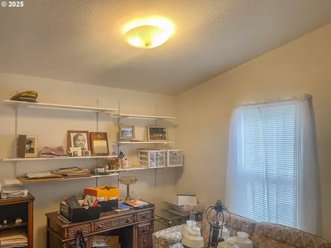 1020 Azalea Glen Road Azalea OR 97410