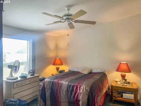 1020 Azalea Glen Road Azalea OR 97410