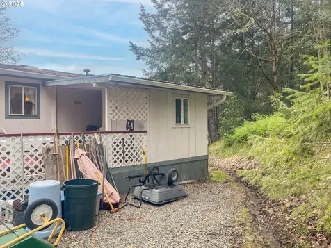 1020 Azalea Glen Road Azalea OR 97410