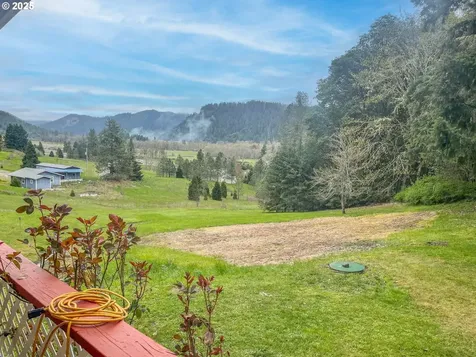1020 Azalea Glen Road Azalea OR 97410