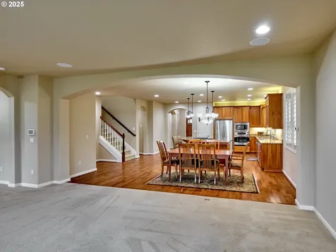 429 Turnberry Avenue Woodburn OR 97071