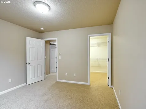 429 Turnberry Avenue Woodburn OR 97071