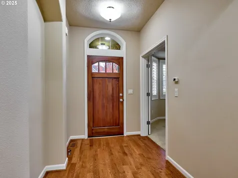 429 Turnberry Avenue Woodburn OR 97071