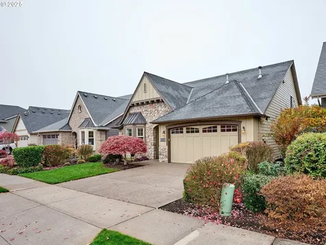 429 Turnberry Avenue Woodburn OR 97071