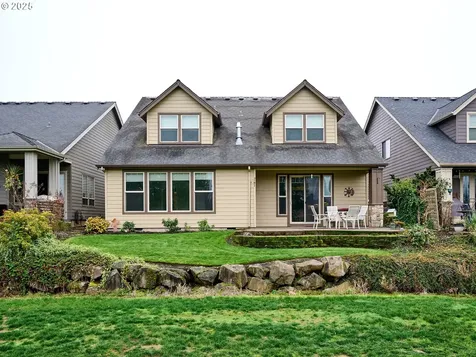 429 Turnberry Avenue Woodburn OR 97071