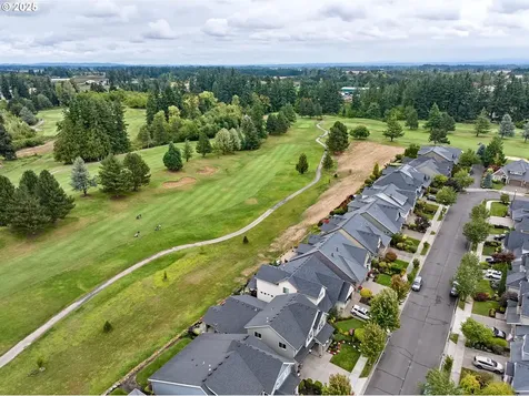 429 Turnberry Avenue Woodburn OR 97071