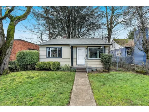 1323 NE 47th Avenue Portland OR 97213