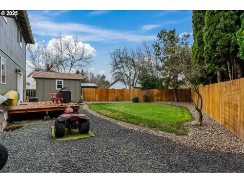 4767 Calumet Way Eugene OR 97404