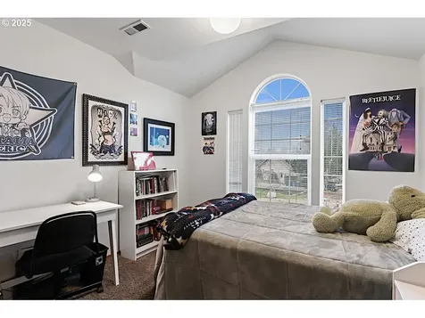 4767 Calumet Way Eugene OR 97404