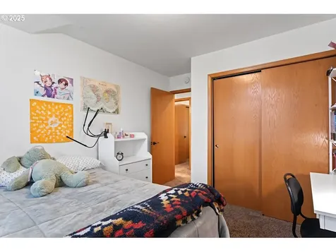 4767 Calumet Way Eugene OR 97404