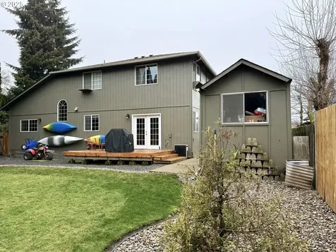 4767 Calumet Way Eugene OR 97404