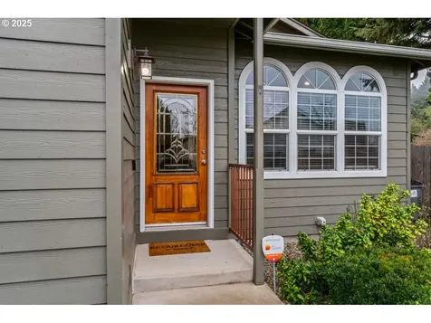 4767 Calumet Way Eugene OR 97404