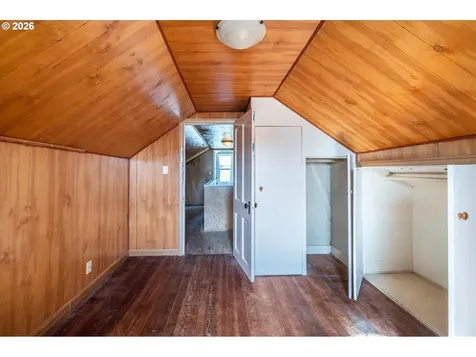 2988 Sheridan Avenue North Bend OR 97459