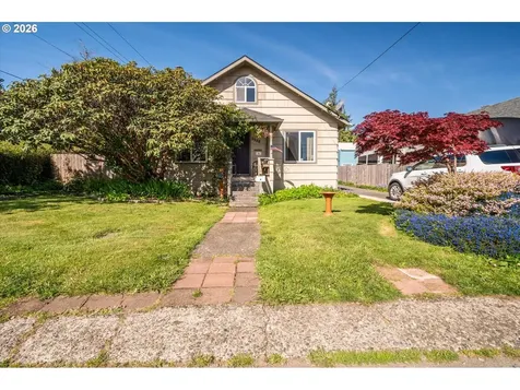 2988 Sheridan Avenue North Bend OR 97459