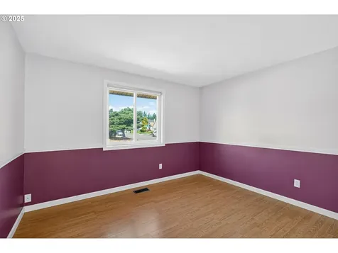 2890 NE Elliott Avenue Gresham OR 97030
