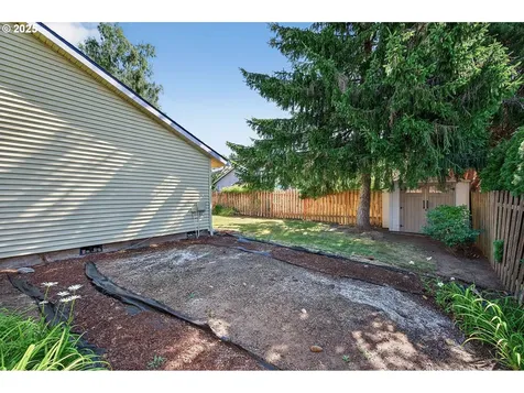 2890 NE Elliott Avenue Gresham OR 97030
