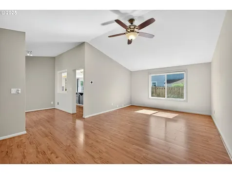 2890 NE Elliott Avenue Gresham OR 97030