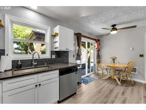 12906 NE 71st Street Vancouver WA 98682