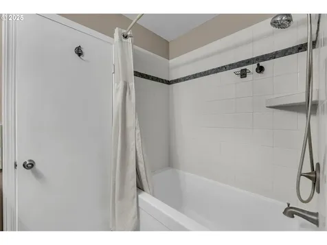 12906 NE 71st Street Vancouver WA 98682