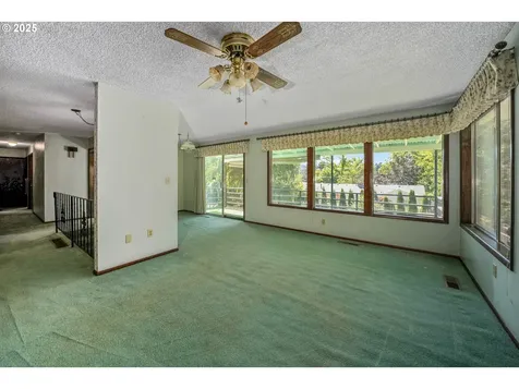 3295 Camellia Drive S Salem OR 97302