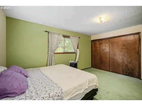 3295 Camellia Drive S Salem OR 97302