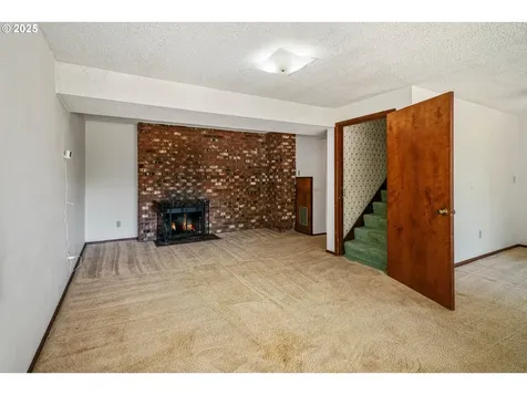 3295 Camellia Drive S Salem OR 97302