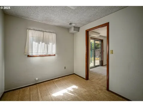 3295 Camellia Drive S Salem OR 97302