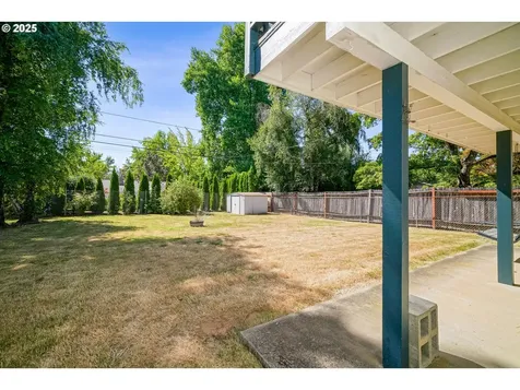 3295 Camellia Drive S Salem OR 97302