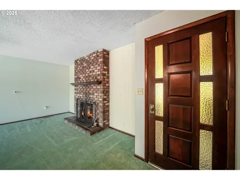 3295 Camellia Drive S Salem OR 97302