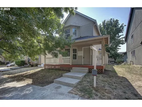 1817 E 37th Street Vancouver WA 98663