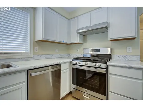 1817 E 37th Street Vancouver WA 98663