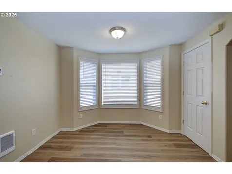 1817 E 37th Street Vancouver WA 98663