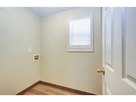 1817 E 37th Street Vancouver WA 98663