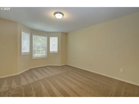 1817 E 37th Street Vancouver WA 98663