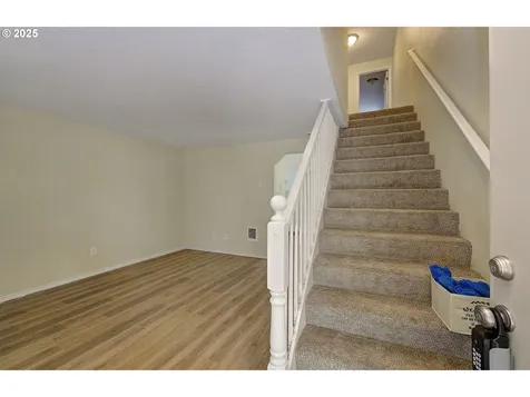 1817 E 37th Street Vancouver WA 98663