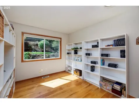 18820 SW Kelly View Loop Beaverton OR 97007