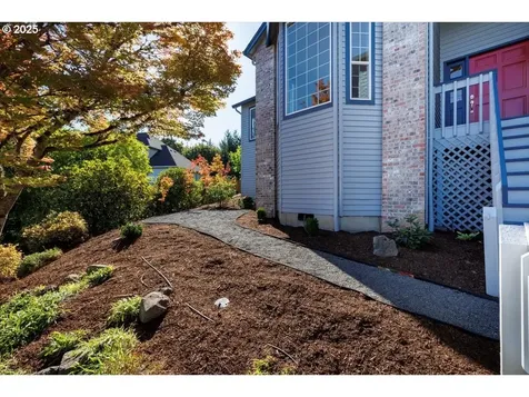 18820 SW Kelly View Loop Beaverton OR 97007